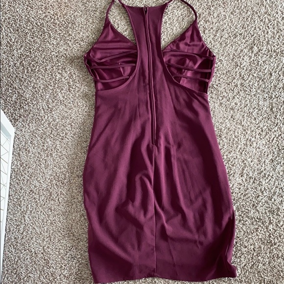 Burgundy dress - Picture 2 of 2